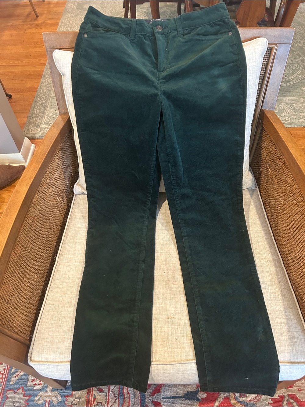 Like new Talbots corduroy pants, size 6